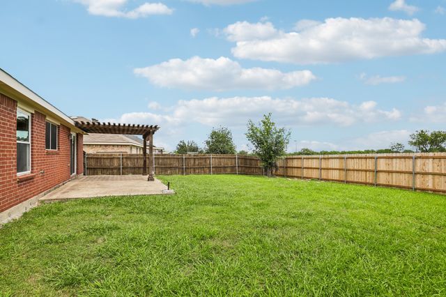 8111 Macgregor Drive, Arlington, TX 76002