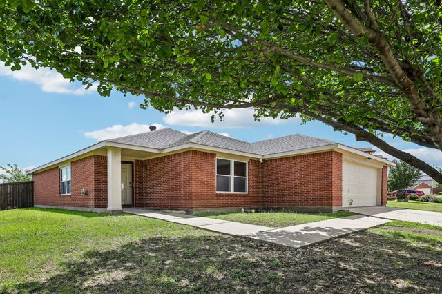 8111 Macgregor Drive, Arlington, TX 76002