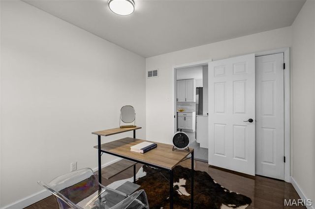 36 Buckley Meadows Drive, Mehlville, MO 63125