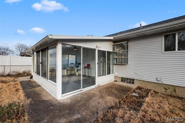 36 Buckley Meadows Drive, Mehlville, MO 63125