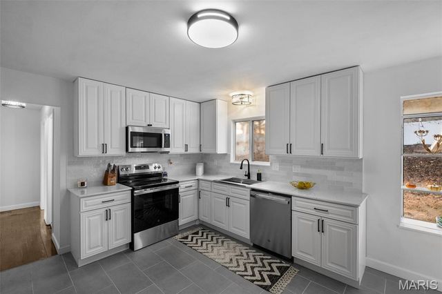 36 Buckley Meadows Drive, Mehlville, MO 63125