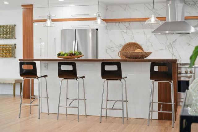 1090 Butte Court, Sunnyvale, CA 94087