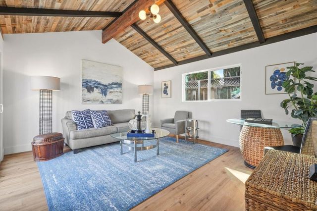 1090 Butte Court, Sunnyvale, CA 94087