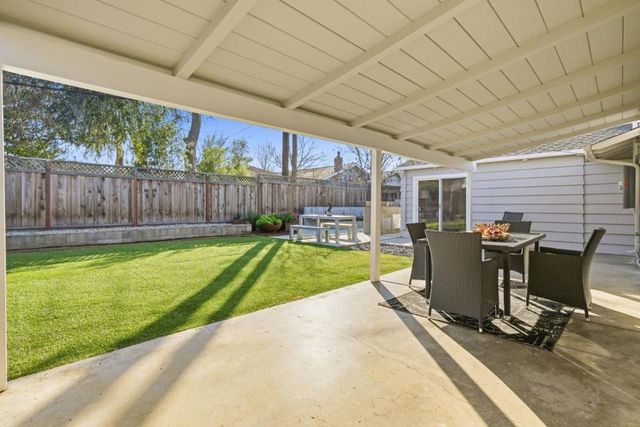 1090 Butte Court, Sunnyvale, CA 94087