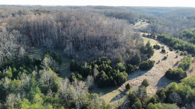 9098 Winchester Road, Irvine, KY 40336