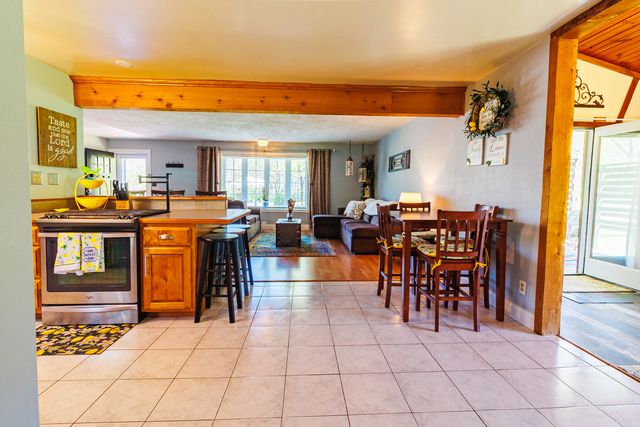 220 W Francis Road, New Lenox, IL 60451