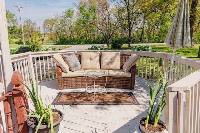 220 W Francis Road, New Lenox, IL 60451