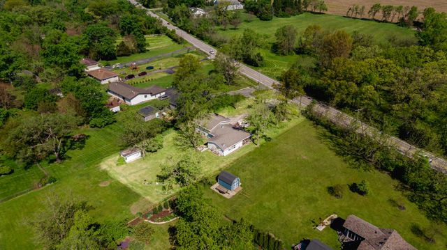220 W Francis Road, New Lenox, IL 60451