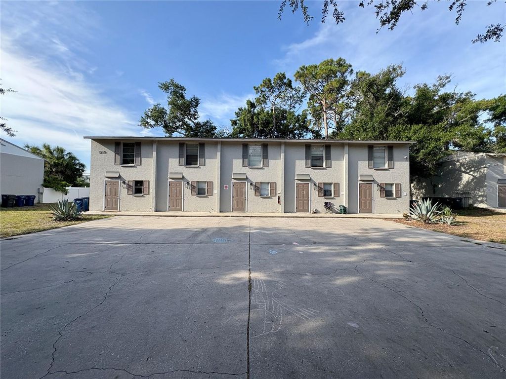 305 57TH AVENUE DRIVE E A, Bradenton, FL 34203