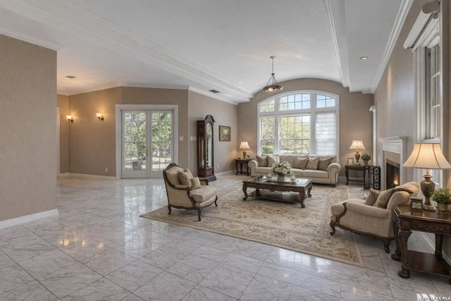 8523 Alydar Circle, Fair Oaks Ranch, TX 78015