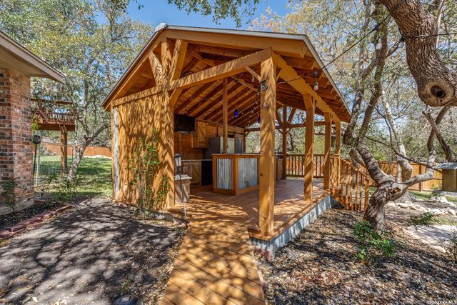 8523 Alydar Circle, Fair Oaks Ranch, TX 78015