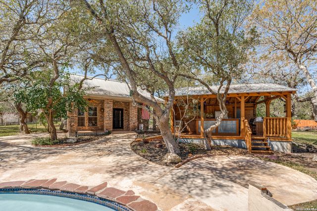 8523 Alydar Circle, Fair Oaks Ranch, TX 78015