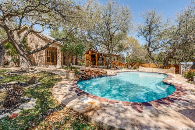 8523 Alydar Circle, Fair Oaks Ranch, TX 78015