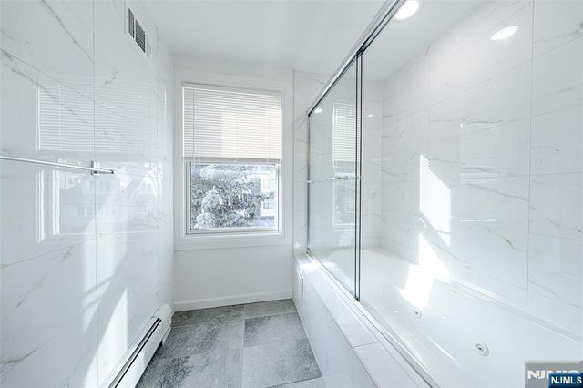 37 Myrtle, Edgewater, NJ 07020