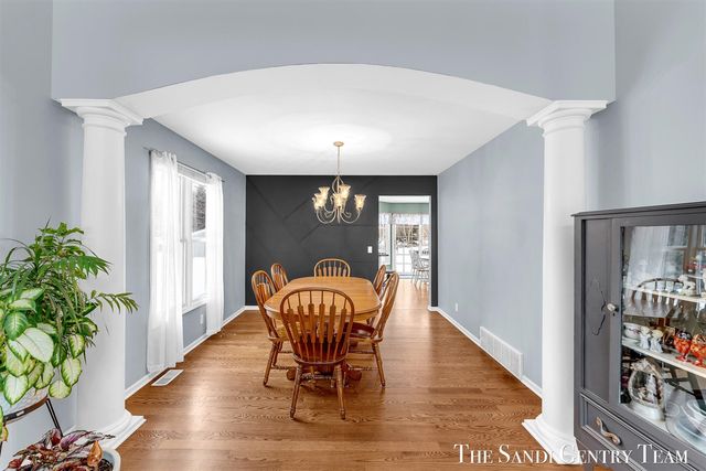 15233 Rannes Street, Spring Lake, MI 49456