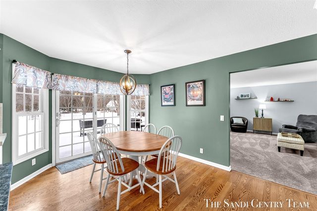 15233 Rannes Street, Spring Lake, MI 49456