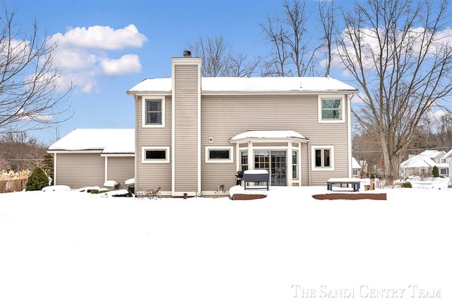 15233 Rannes Street, Spring Lake, MI 49456