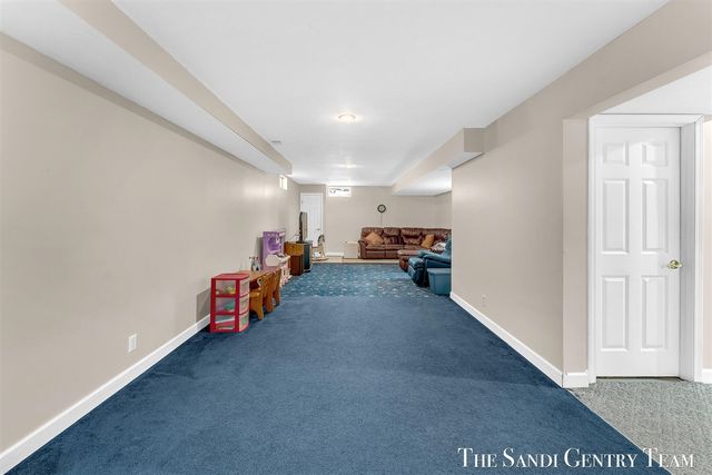 15233 Rannes Street, Spring Lake, MI 49456