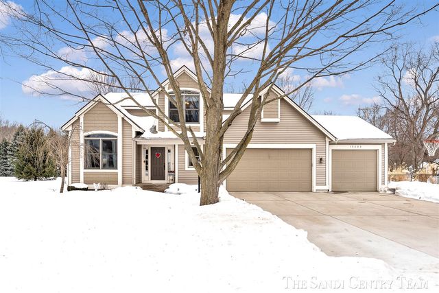 15233 Rannes Street, Spring Lake, MI 49456