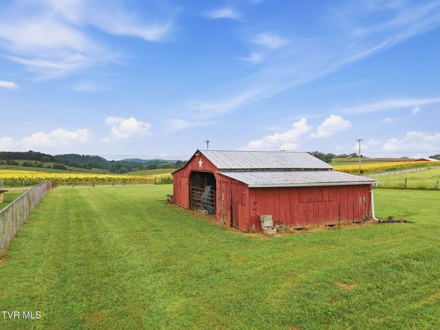 173 South Pickens Bridge Road, Johnson City, TN 37615