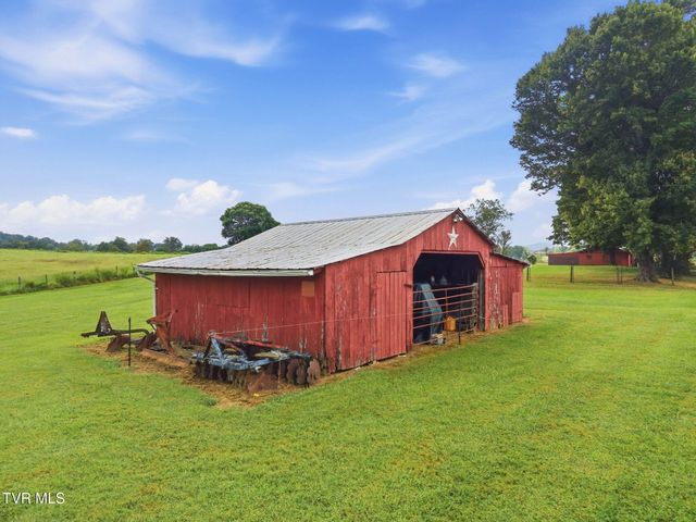 173 South Pickens Bridge Road, Johnson City, TN 37615
