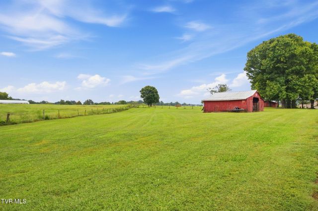 173 South Pickens Bridge Road, Johnson City, TN 37615