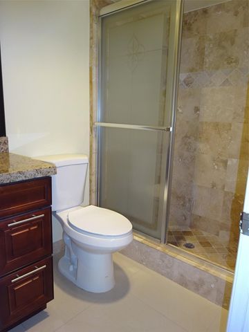 2801 N Palm Aire Drive 308, Pompano Beach, FL 33069