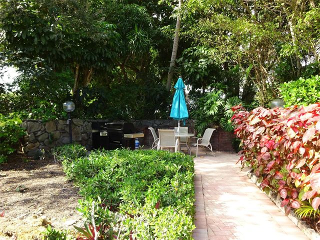 2801 N Palm Aire Drive 308, Pompano Beach, FL 33069