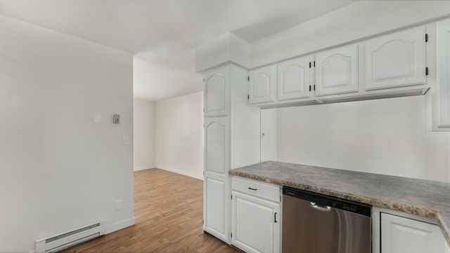 829 Pleasantview Drive SE, Willmar, MN 56201