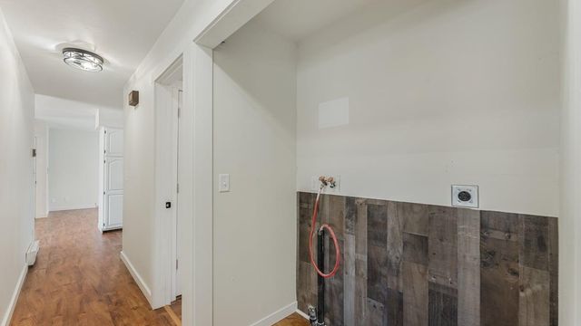 829 Pleasantview Drive SE, Willmar, MN 56201