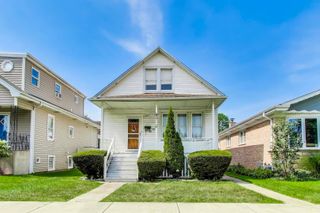 5852 N Navarre Avenue, Chicago, IL 60631