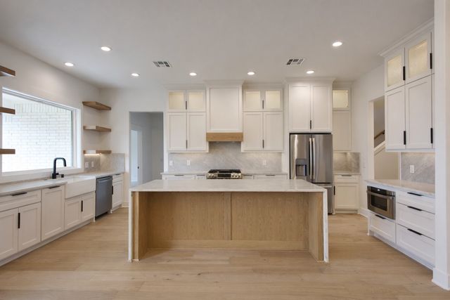 2033 Nichole Boulevard, Pottsboro, TX 75076