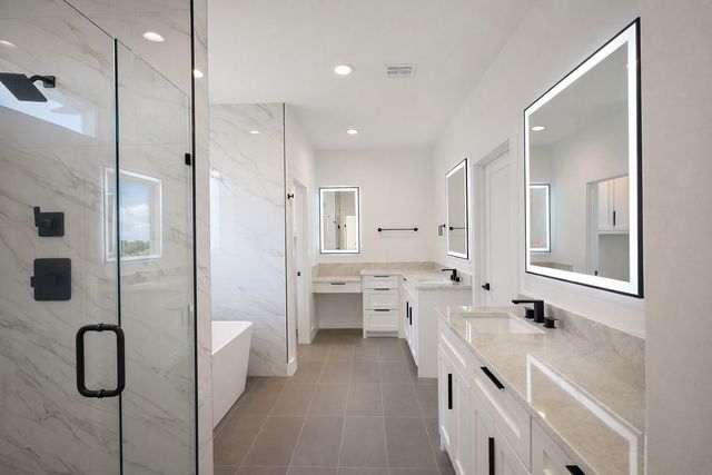 2033 Nichole Boulevard, Pottsboro, TX 75076