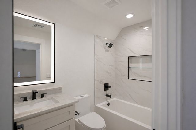 2033 Nichole Boulevard, Pottsboro, TX 75076