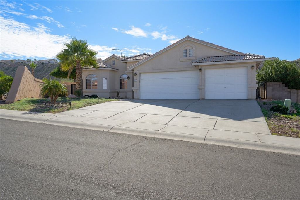 2926 Ladera Drive, Bullhead City, AZ 86429