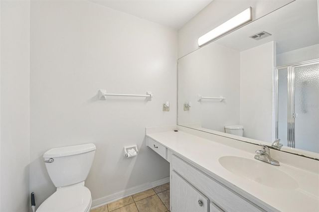 201 STONEHOUSE COURT, Sun City Center, FL 33573