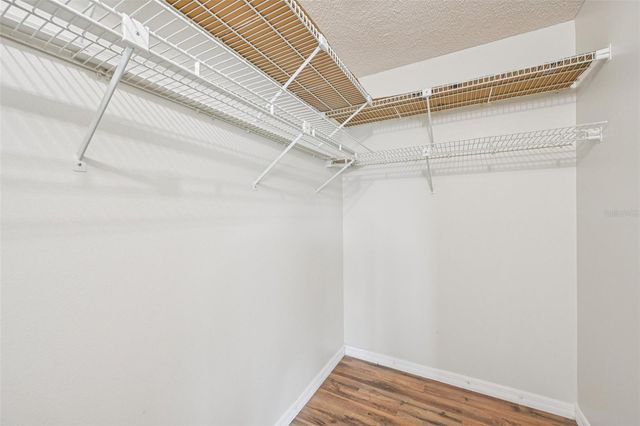 201 STONEHOUSE COURT, Sun City Center, FL 33573