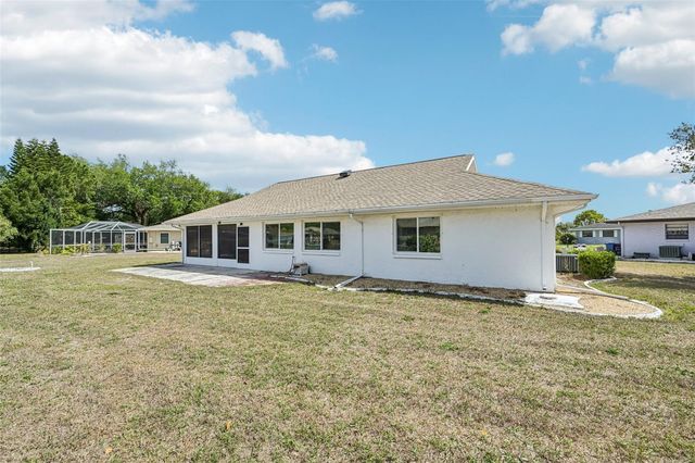 201 STONEHOUSE COURT, Sun City Center, FL 33573