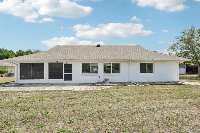 201 STONEHOUSE COURT, Sun City Center, FL 33573