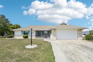 201 STONEHOUSE COURT, Sun City Center, FL 33573