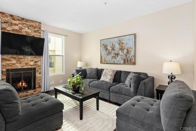 6231 Calle Mariselda 603, San Diego, CA 92124