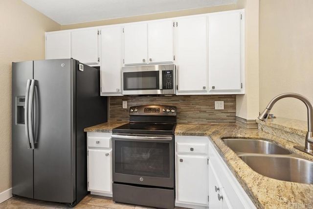 6231 Calle Mariselda 603, San Diego, CA 92124