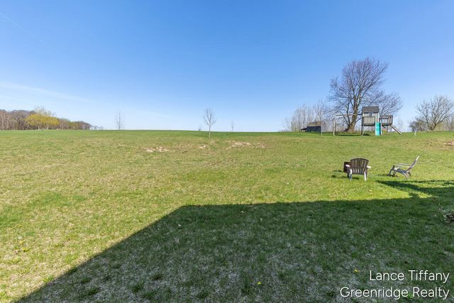 9334 Shaner Avenue, Rockford, MI 49341