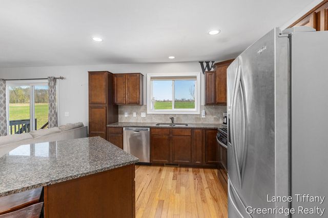 9334 Shaner Avenue, Rockford, MI 49341