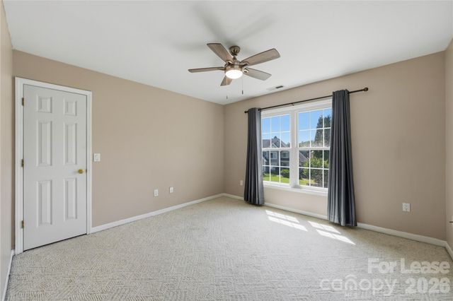 182 E Tattersall Drive, Statesville, NC 28677