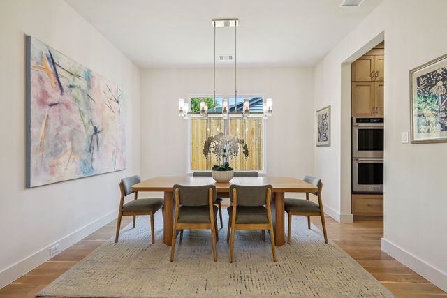 7706 Robin Road, Dallas, TX 75209