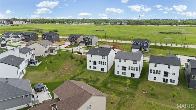 167 Mora Boulevard O, O'fallon, MO 63368