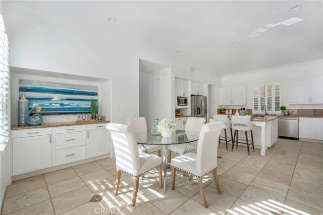 30 Winslow Street, Ladera Ranch, CA 92694