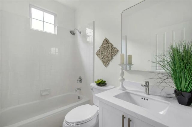 30 Winslow Street, Ladera Ranch, CA 92694