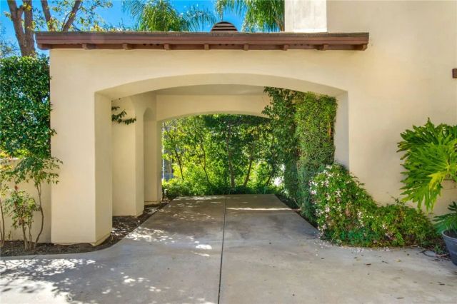 30 Winslow Street, Ladera Ranch, CA 92694